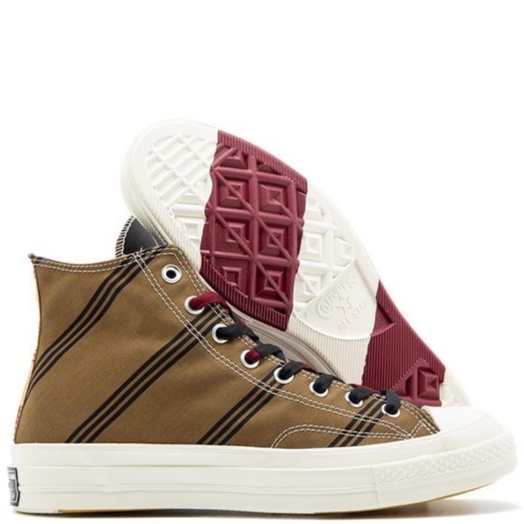 ⭐️HOST PICK⭐️ Converse Chuck Taylor 70 high-top sneakers - Picture 3 of 15